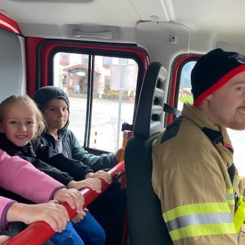 Im Feuerwehrauto 