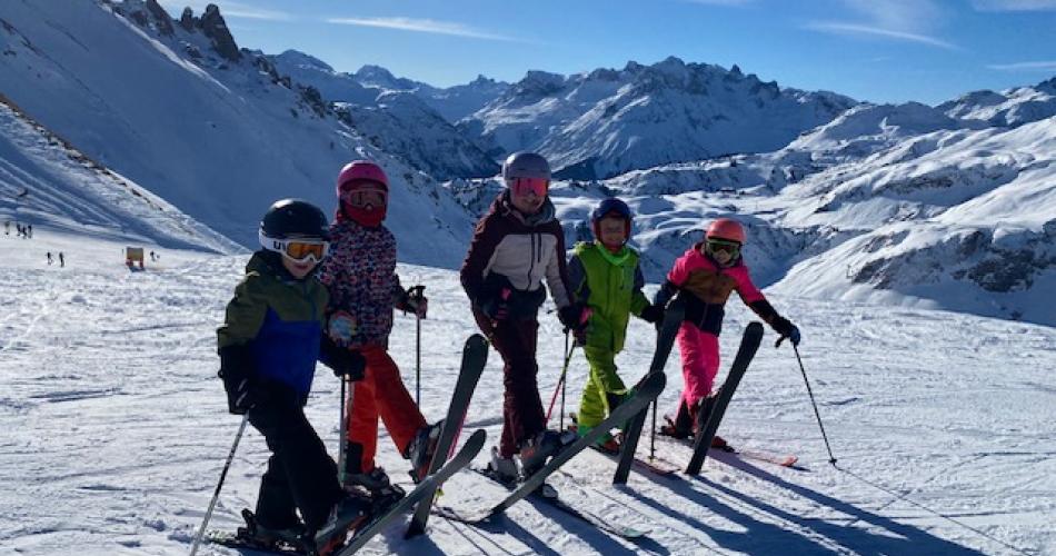 Kinder auf der Skipiste