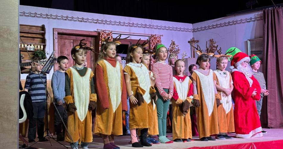 Weihnachtsstück Rudolph Rentier